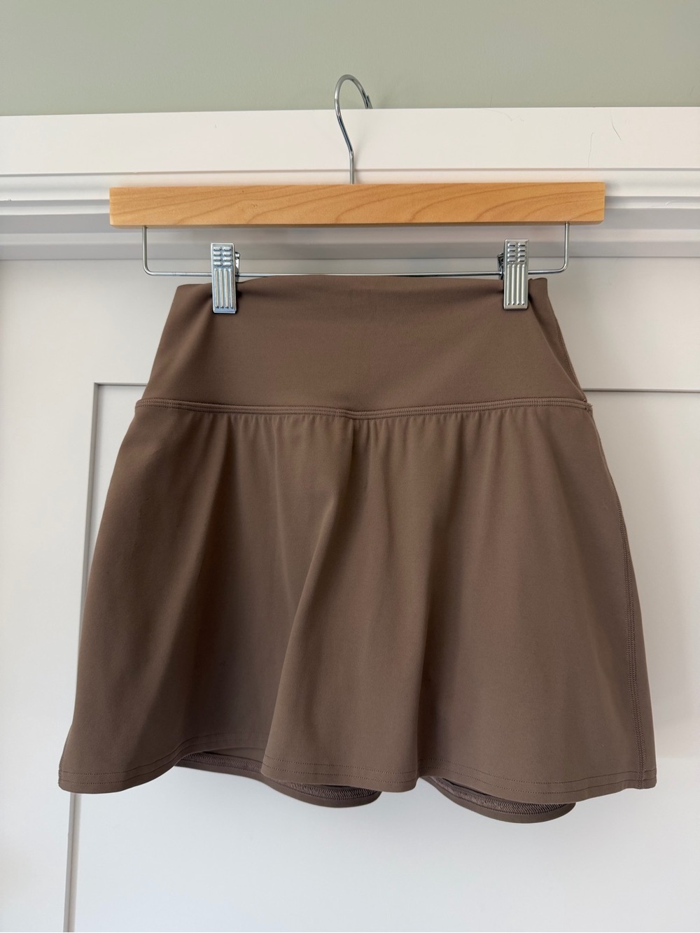 lululemon Align High Rise Brown Skirt Size 6 with built in shorts with pockets